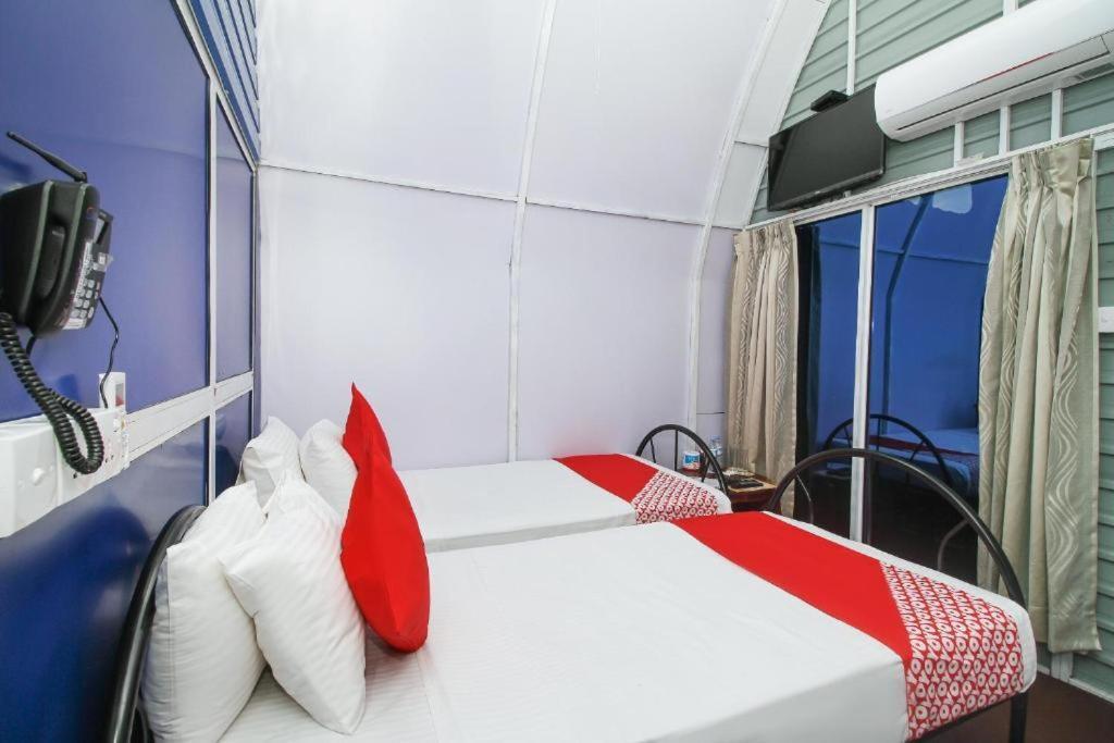 Airport A4 Transit Hub - Eco Chalets Katunayaka Luaran gambar