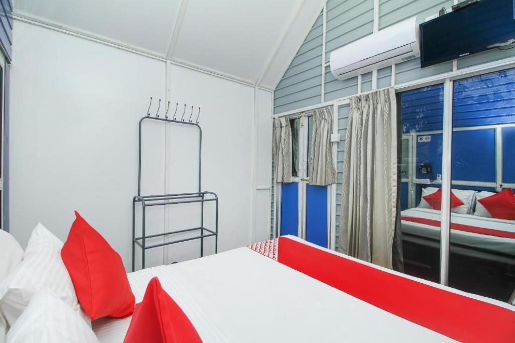 Airport A4 Transit Hub - Eco Chalets Katunayaka Luaran gambar