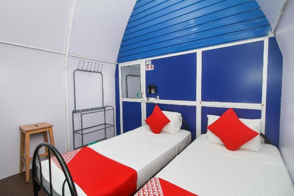 Airport A4 Transit Hub - Eco Chalets Katunayaka Luaran gambar